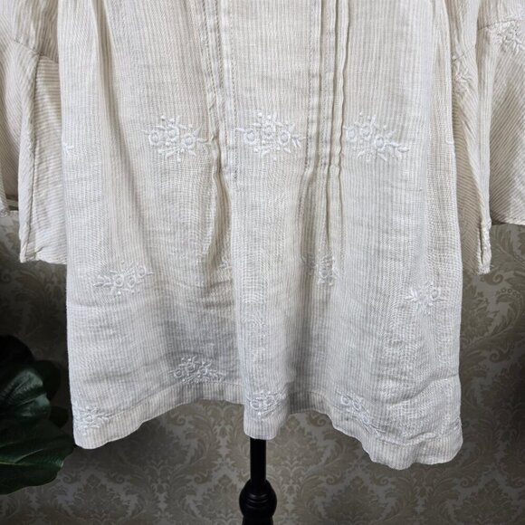 Antibes Blanc Size Small Cream White Striped Tunic Flared Sleeves Split Vneck - Picture 7 of 16